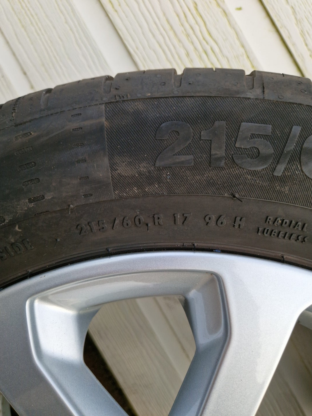 17” original Renault Kadjar rims + Continental summer tires