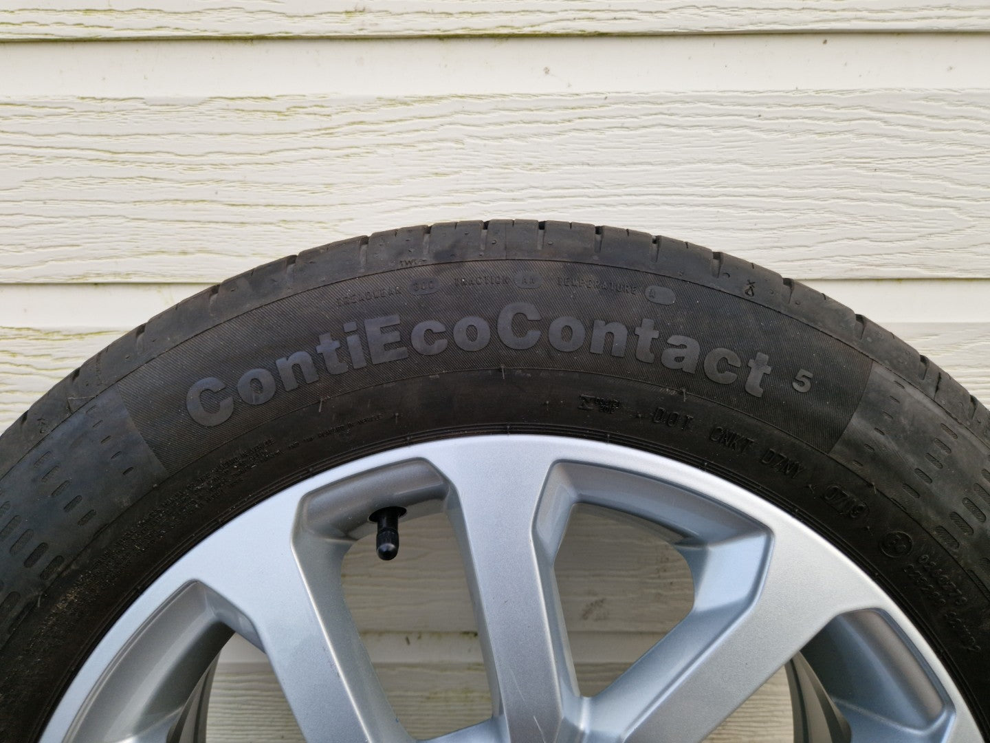 17” original Renault Kadjar rims + Continental summer tires