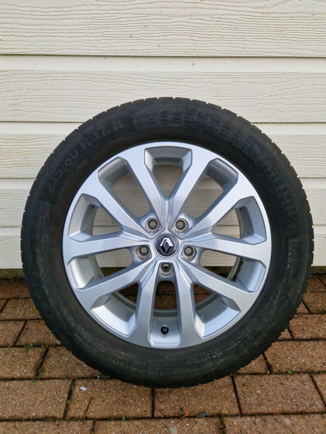 17” original Renault Kadjar rims + Continental summer tires