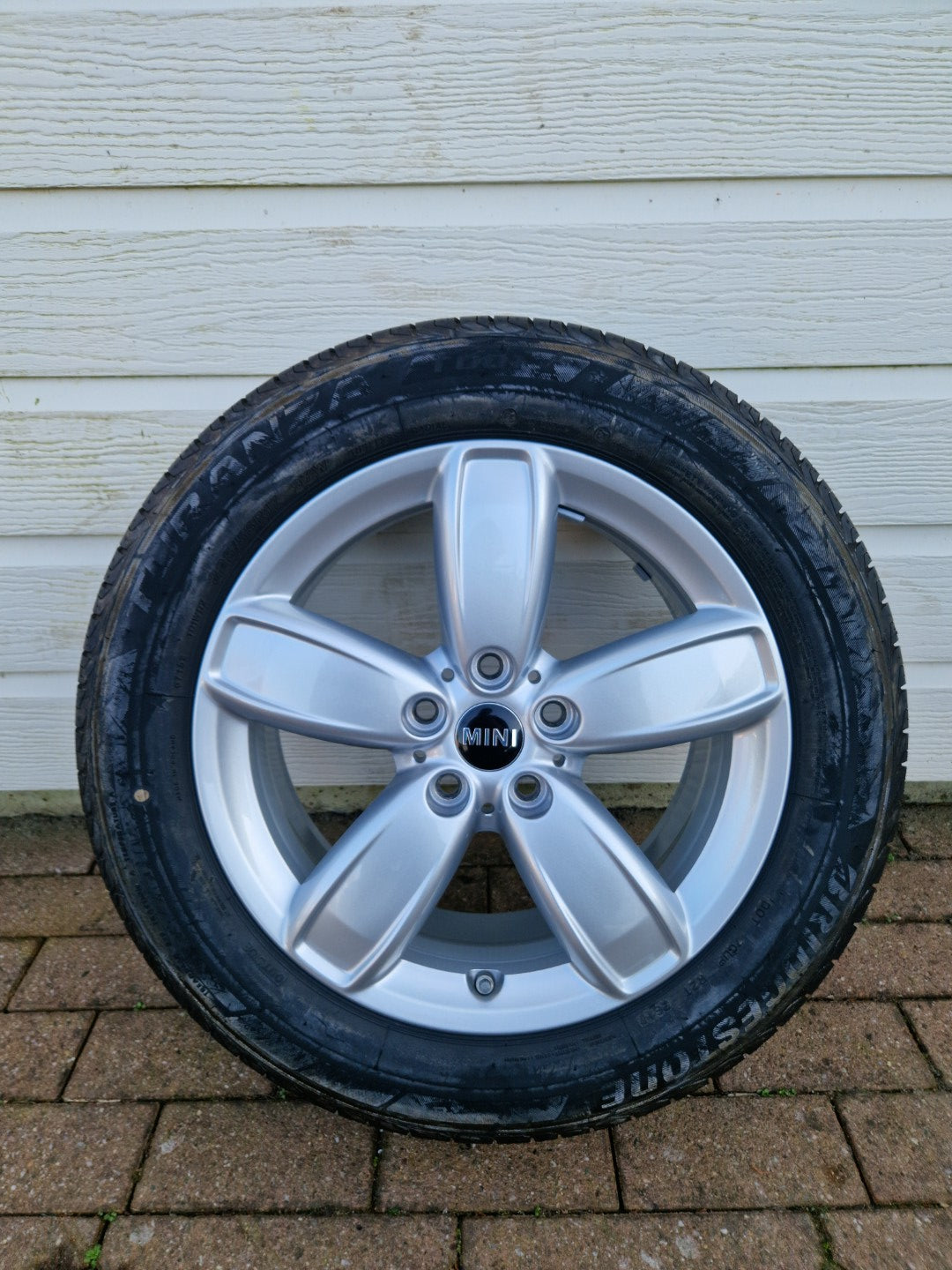 17” originele Mini velgen + Bridgestone zomerbanden
