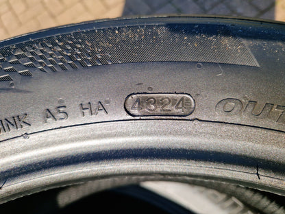 215/50/19 97H Hankook demo banden