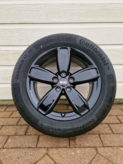 17” OEM mini Countryman F60 velgen met zomerbanden