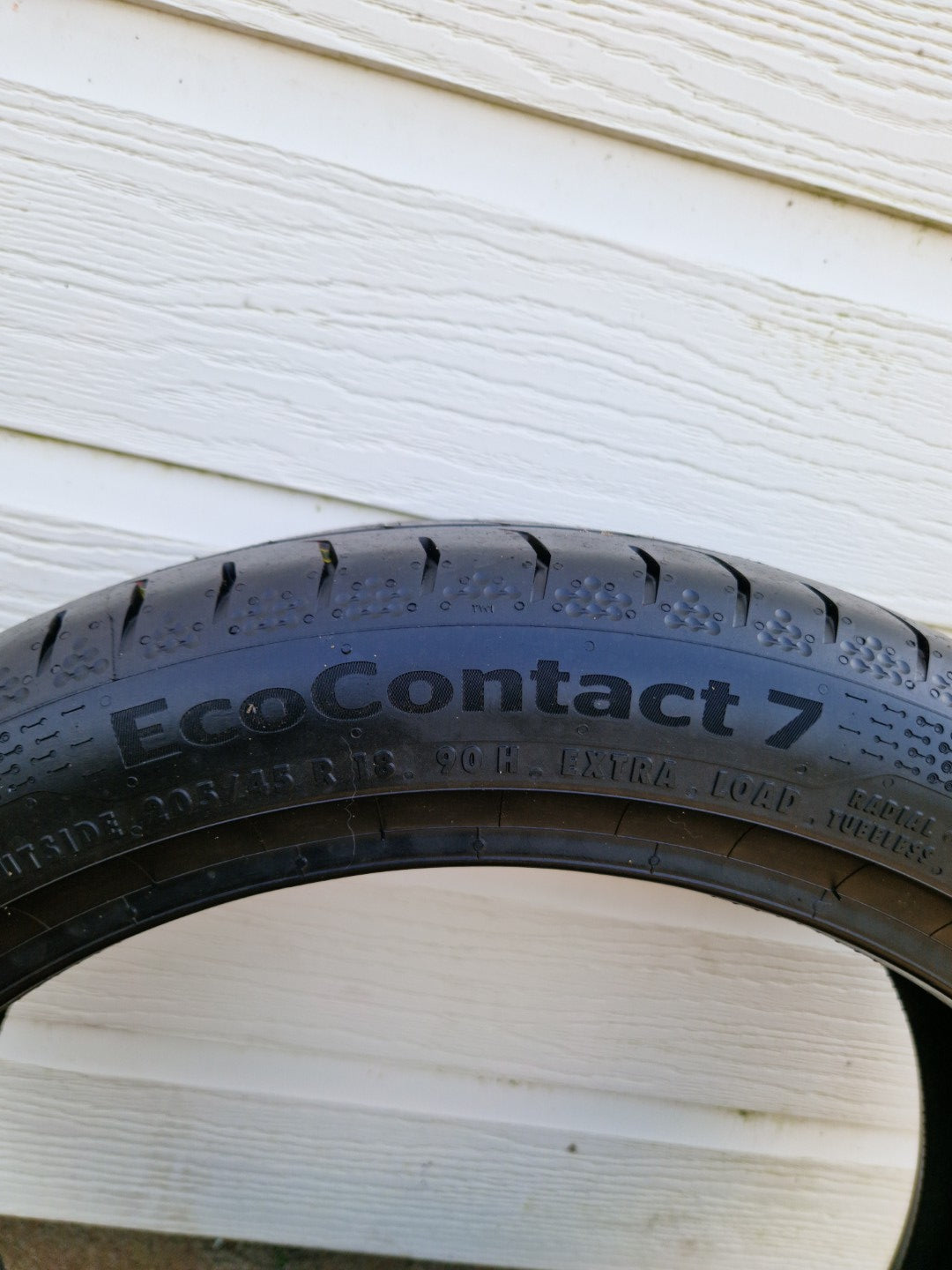 205/45/18 90H Continental summer tires 4 x
