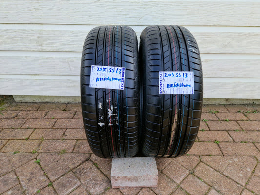205/55/17 95V Bridgestone zomerbanden 2X
