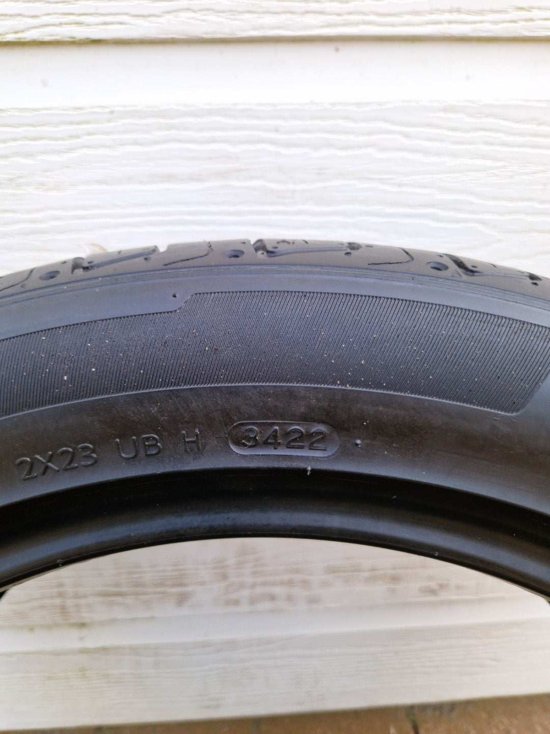 235/50/19 99V Hankook Zomerbanden 2X