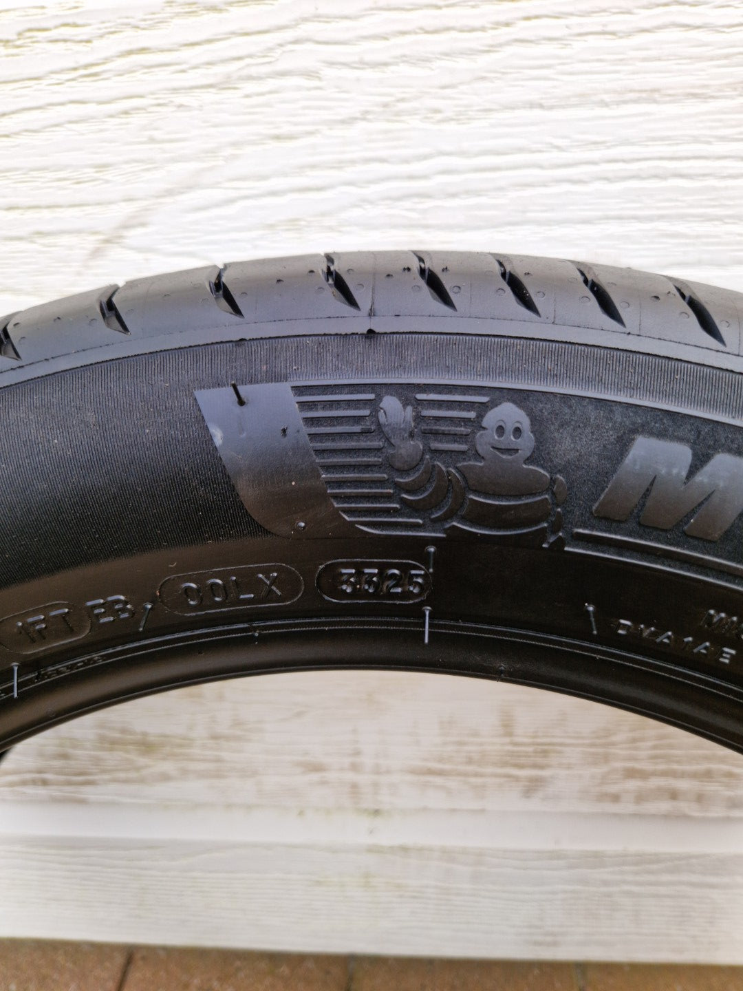 195/60R18 Michelin Zomerbanden 4X
