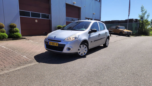 Renault Clio 1.2 special line