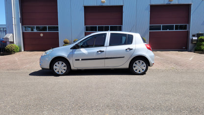 Renault Clio 1.2 special line